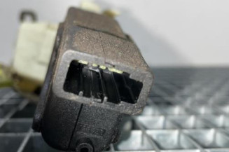 Serrure avant droit OPEL CALIBRA