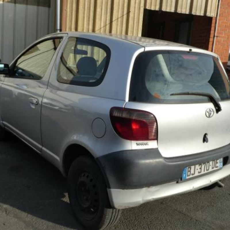Feu arriere principal droit (feux) TOYOTA YARIS 1 Photo n°6