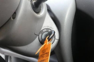Feu arriere principal droit (feux) TOYOTA YARIS 1
