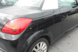 Malle/Hayon arriere OPEL TIGRA 2