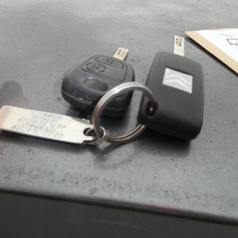 Retroviseur droit CITROEN C4 1 Photo n°14