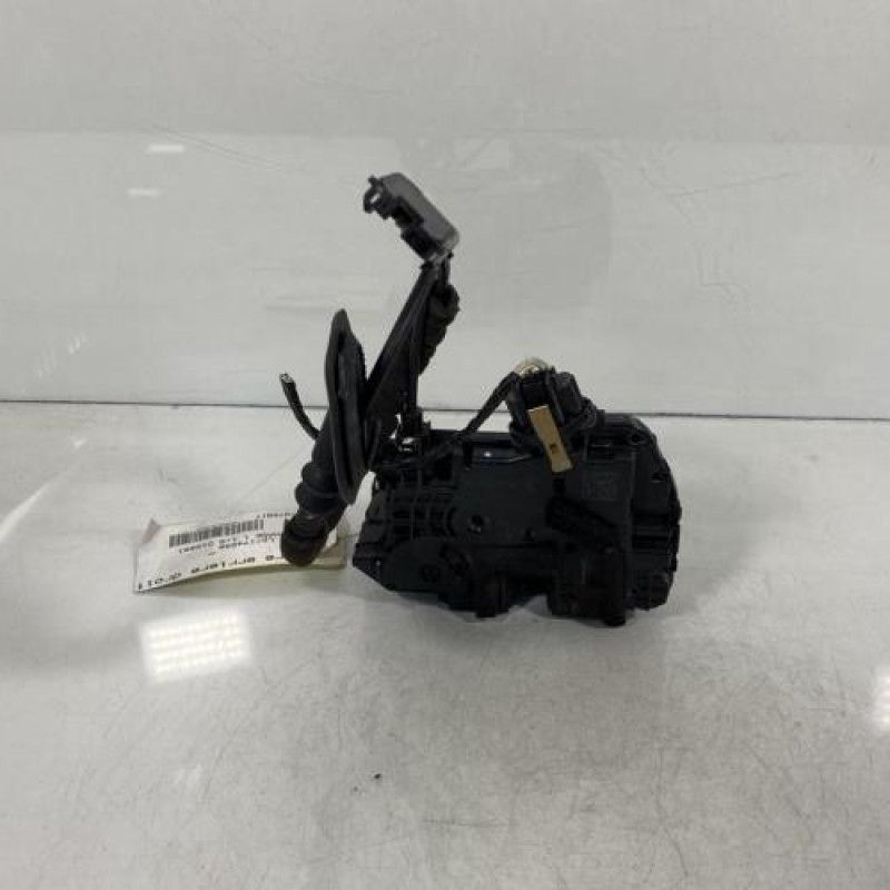 Serrure arriere droit RENAULT CAPTUR 1 Photo n°3