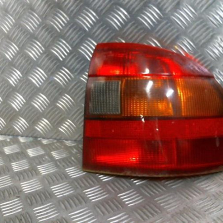Feu arriere principal droit (feux) OPEL ASTRA F Photo n°1