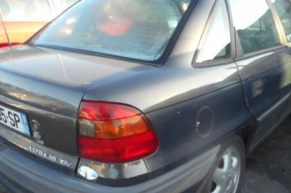Malle/Hayon arriere OPEL ASTRA F