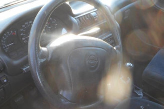 Malle/Hayon arriere OPEL ASTRA F