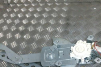 Leve vitre electrique avant gauche VOLKSWAGEN PASSAT 3 Photo n°1
