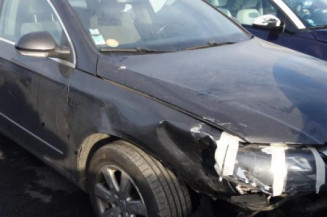 Air bag conducteur VOLKSWAGEN PASSAT 5