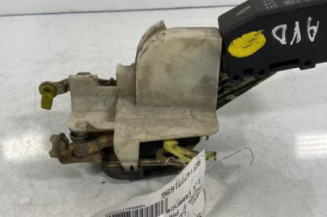Serrure avant droit OPEL ASTRA F