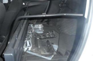 Etrier avant droit (freinage) PEUGEOT 208 1