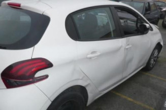 Etrier avant droit (freinage) PEUGEOT 208 1
