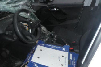 Etrier avant droit (freinage) PEUGEOT 208 1