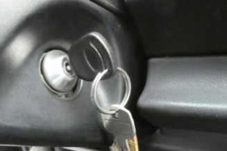 Malle/Hayon arriere FORD ORION 2