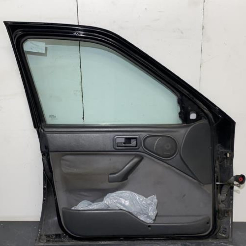 Porte avant gauche FORD ORION 2 Photo n°3