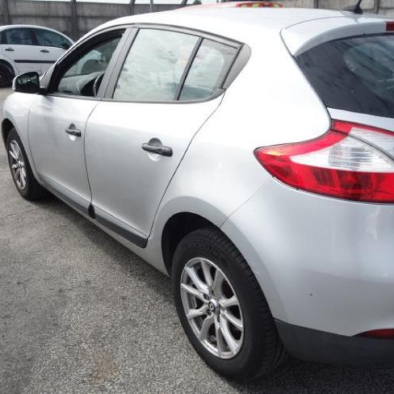 Bras essuie glace arriere RENAULT MEGANE 3 Photo n°5