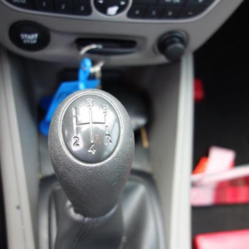 Bras essuie glace arriere RENAULT MEGANE 3 Photo n°9