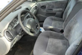 Porte avant droit RENAULT MEGANE 1