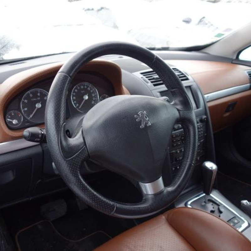 Compresseur clim PEUGEOT 407 Photo n°8