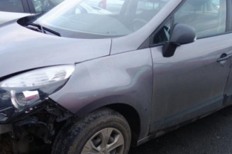 Pretensionneur de ceinture avant gauche RENAULT SCENIC 3