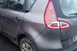 Pretensionneur de ceinture avant gauche RENAULT SCENIC 3