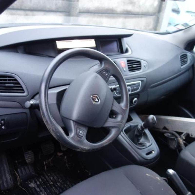 Pretensionneur de ceinture avant gauche RENAULT SCENIC 3 Photo n°8