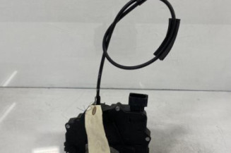 Serrure avant droit OPEL CORSA D