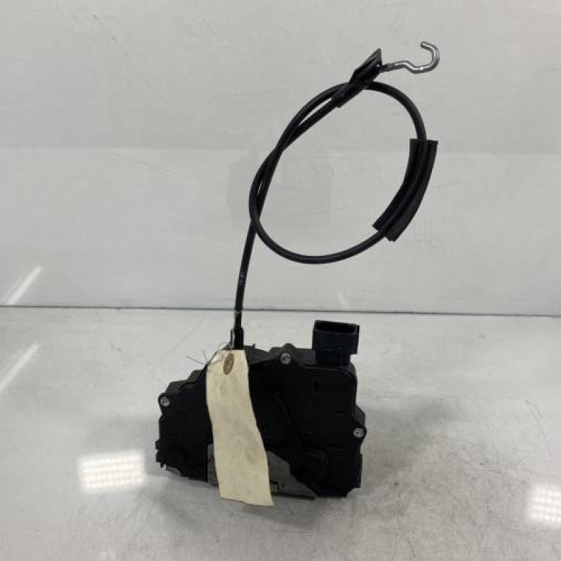 Serrure avant droit OPEL CORSA D Photo n°3