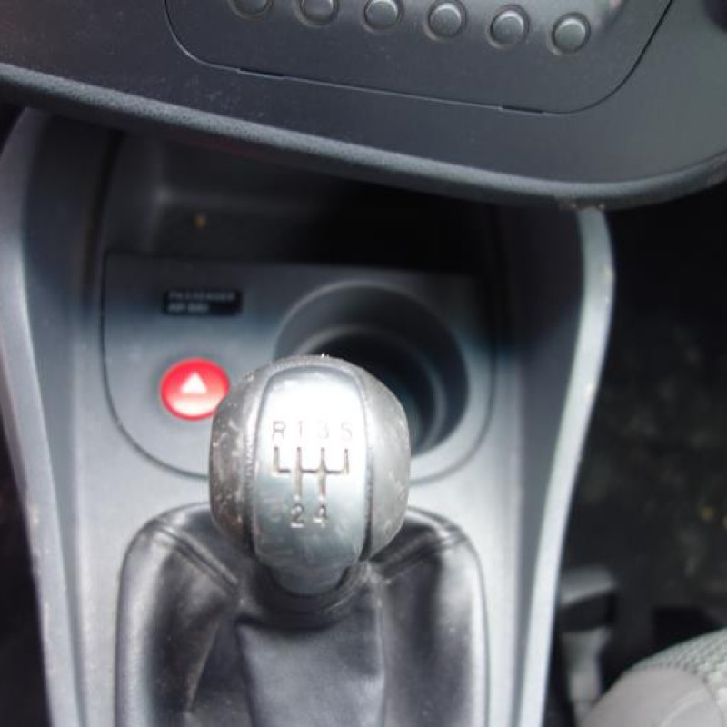 Malle/Hayon arriere SEAT LEON 2 Photo n°13