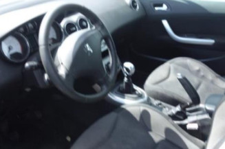 Pretensionneur de ceinture avant droit PEUGEOT 308 1