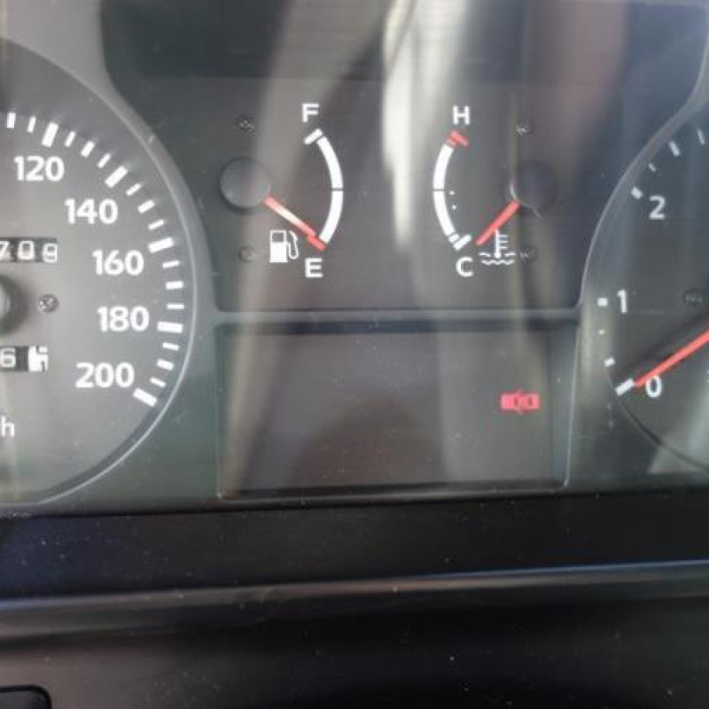 Serrure avant droit HYUNDAI GALLOPER Photo n°9