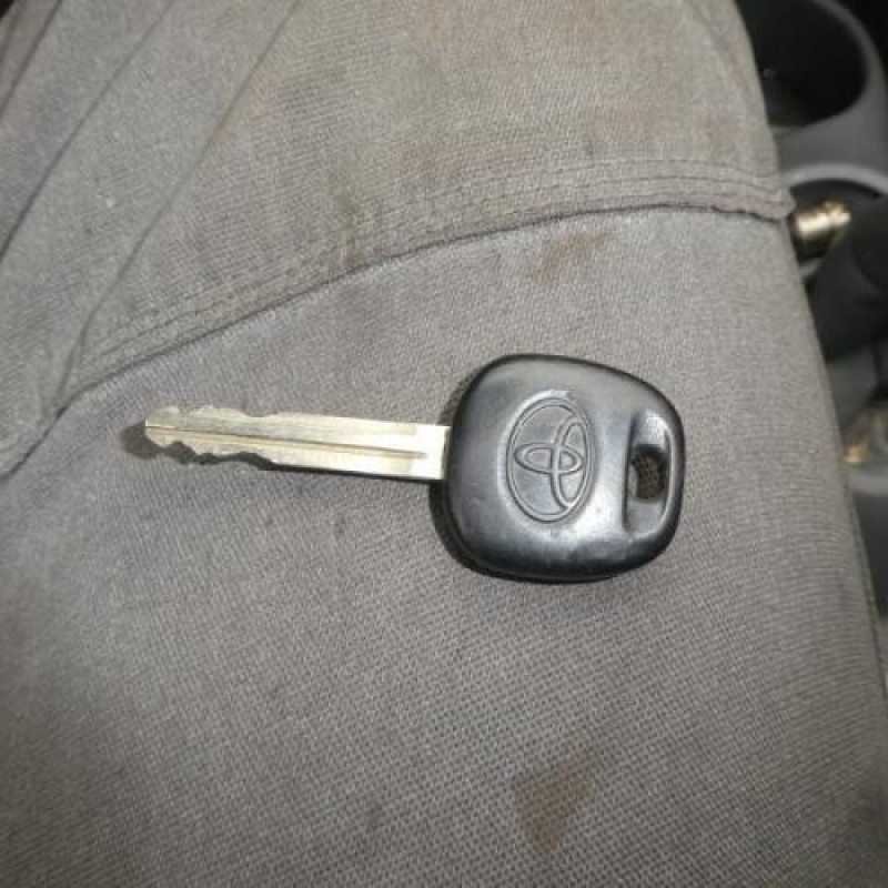 Retroviseur droit TOYOTA YARIS 1 Photo n°11