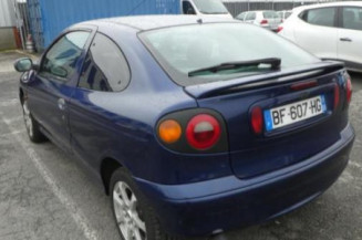 Malle/Hayon arriere RENAULT MEGANE 1