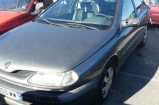 Feu arriere principal droit (feux) RENAULT LAGUNA 1