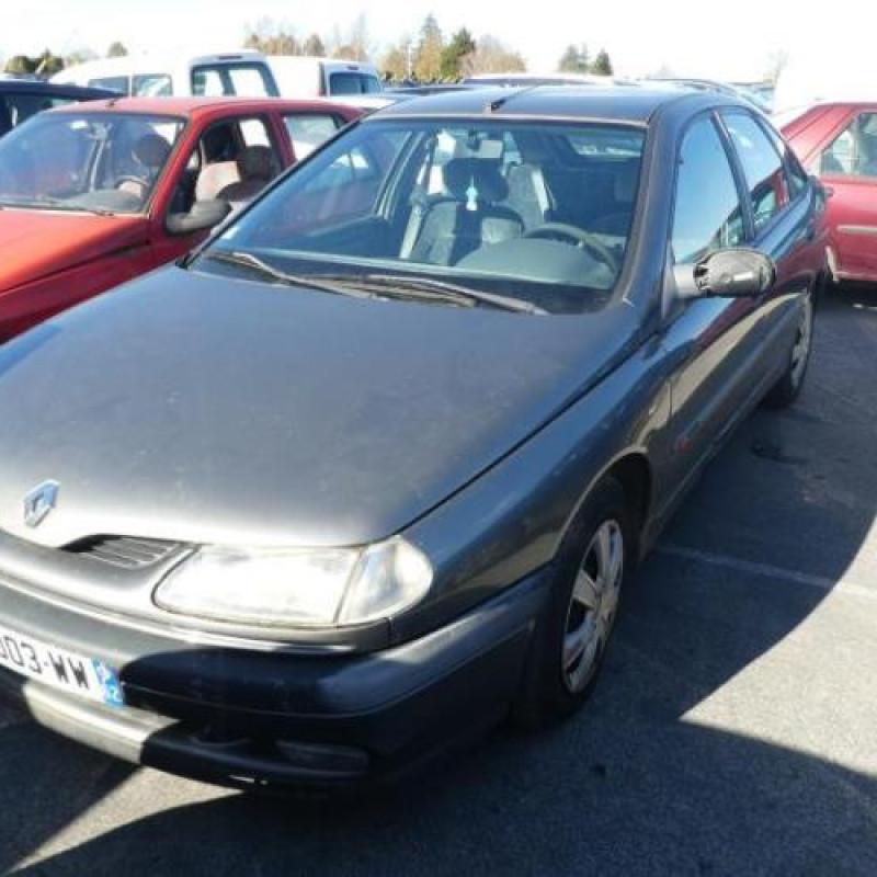 Feu arriere principal droit (feux) RENAULT LAGUNA 1 Photo n°3