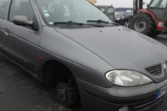 Feu arriere principal droit (feux) RENAULT MEGANE 1