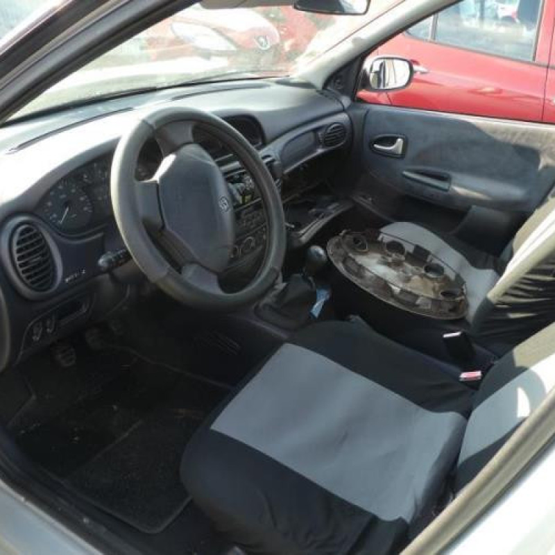 Cric (Ensemble depannage) RENAULT MEGANE 1 Photo n°6