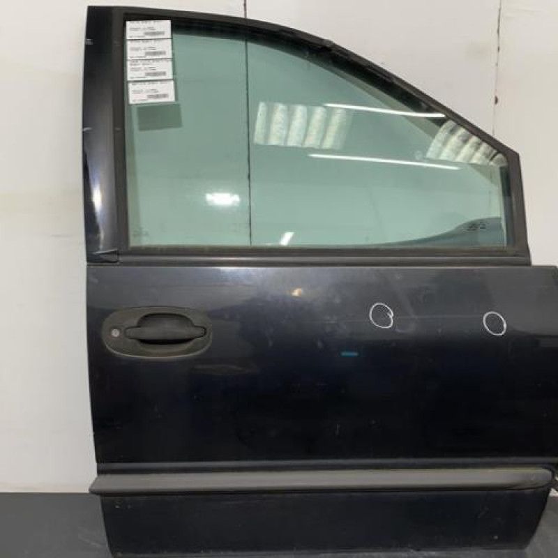 Porte avant droit CHRYSLER VOYAGER 3 Photo n°1