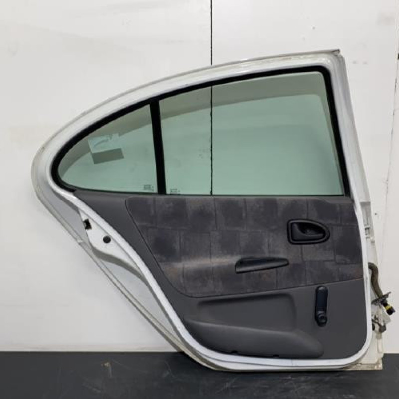 Porte arriere gauche RENAULT MEGANE 1 Photo n°2
