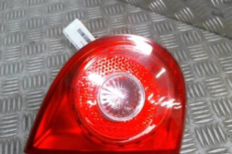 Feu arriere secondaire gauche (feux) VOLKSWAGEN GOLF 5 Photo n°1