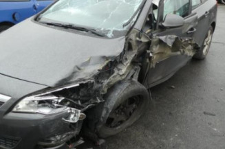 Ceinture arriere gauche OPEL ASTRA J SPORTS