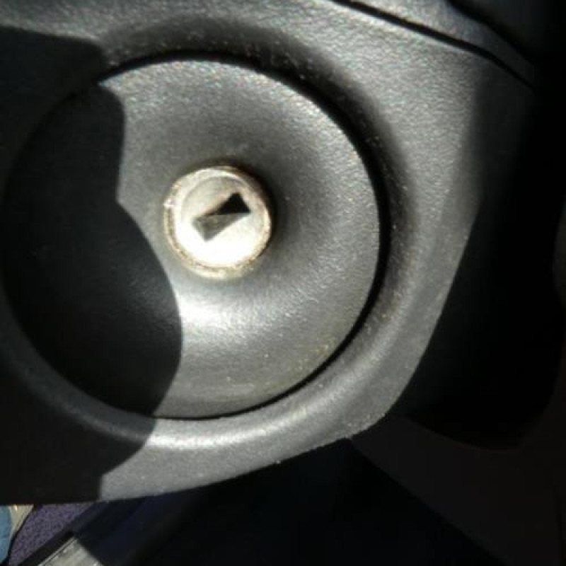 Interrupteur de leve vitre avant droit RENAULT GRAND MODUS Photo n°14