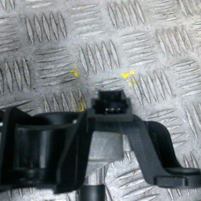 Moteur essuie glace arriere RENAULT KANGOO 2 Photo n°2