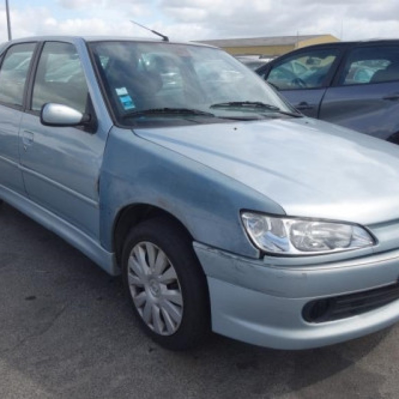 Malle/Hayon arriere PEUGEOT 306 Photo n°4