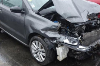 Pare soleil droit VOLKSWAGEN POLO 5