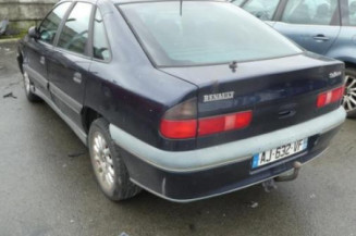 Porte avant droit RENAULT SAFRANE