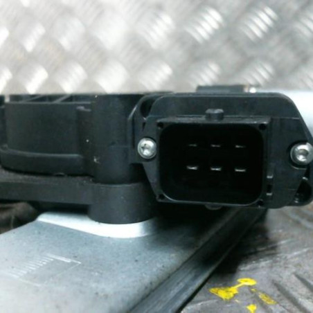Leve vitre electrique avant gauche OPEL CORSA D