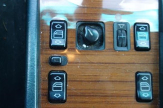 Feu arriere principal droit (feux) MERCEDES 300 W124