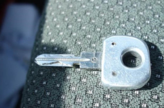 Porte arriere droit MERCEDES 300 W124