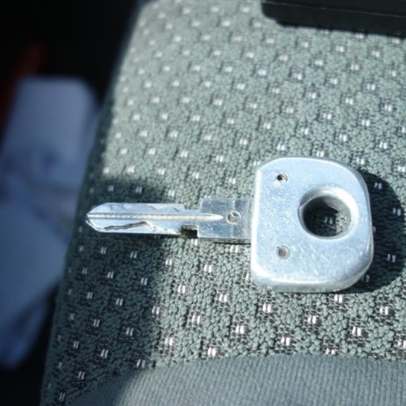 Porte arriere droit MERCEDES 300 W124 Photo n°12