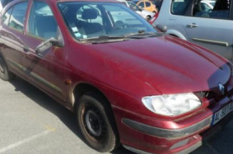 Pare soleil droit RENAULT MEGANE 1