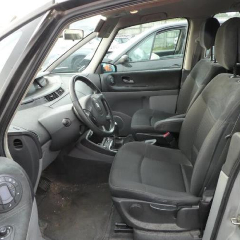 Cric RENAULT ESPACE 4 Photo n°7